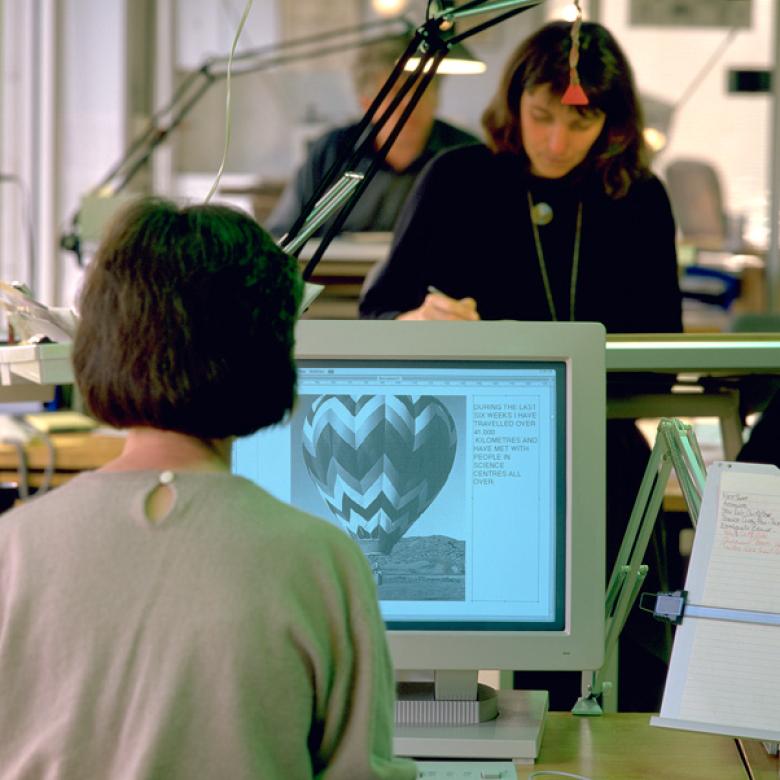 The first computers for design at Questacon